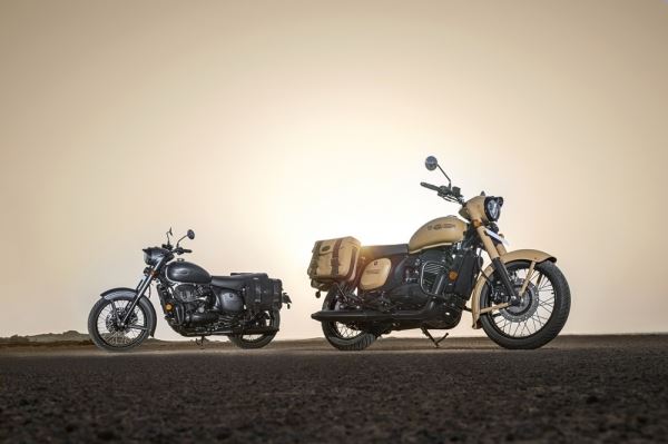 
<p>											Classic Legends обновили Jawa и Forty-Two<br />
			